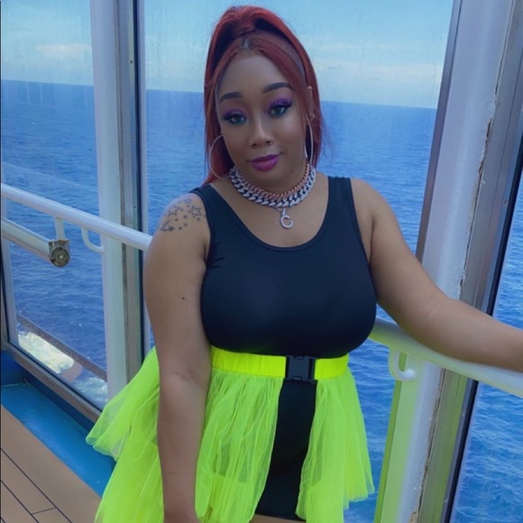 Meet your Posher, Crystal - Picture 3 of 10